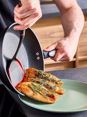 Morphy Richards Graphite Forged Aluminium Ceramica Frying Pan - Image 4 of 5