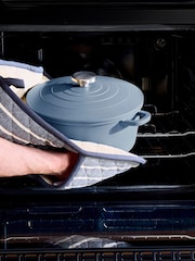 Morphy Richards Blue Cast Aluminium Casserole Dish - Image 5 of 6