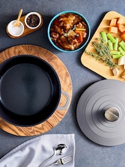 Morphy Richards Grey Cast Aluminium Casserole Dish - Image 3 of 6