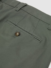 Reiss Sage Green Wicket Modern Fit Cotton Blend Chino Shorts - Image 6 of 6