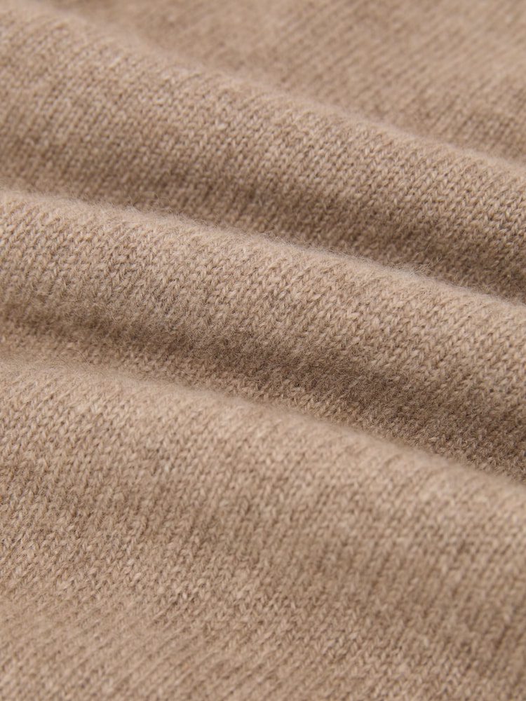 Reiss Taupe Neutral Stevie 100% Cashmere Crew Neck T-Shirt - Image 6 of 6 Reiss Taupe Neutral Stevie 100% Cashmere Crew Neck T-Shirt - Image 6 of 6