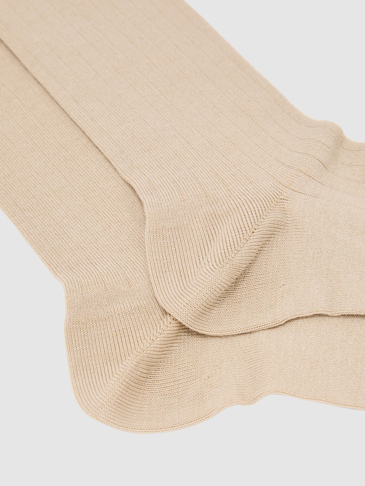 Reiss Champagne Fela Cotton-Blend Ribbed Socks - Image 2 of 3