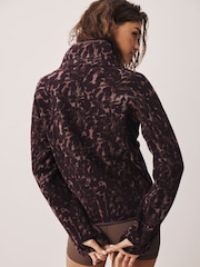 Bordo rdeča z živalskim vzorcem - Print Quarter Zip Fleece - Slika 4 iz 10
