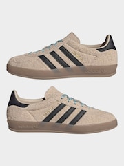 adidas Originals Brown Gazelle Indoor Trainers - Image 3 of 9