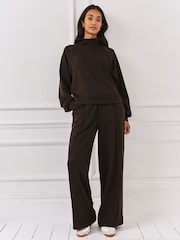 Chelsea Peers Brown LuxeComfort Scuba Joggers - Image 2 of 10