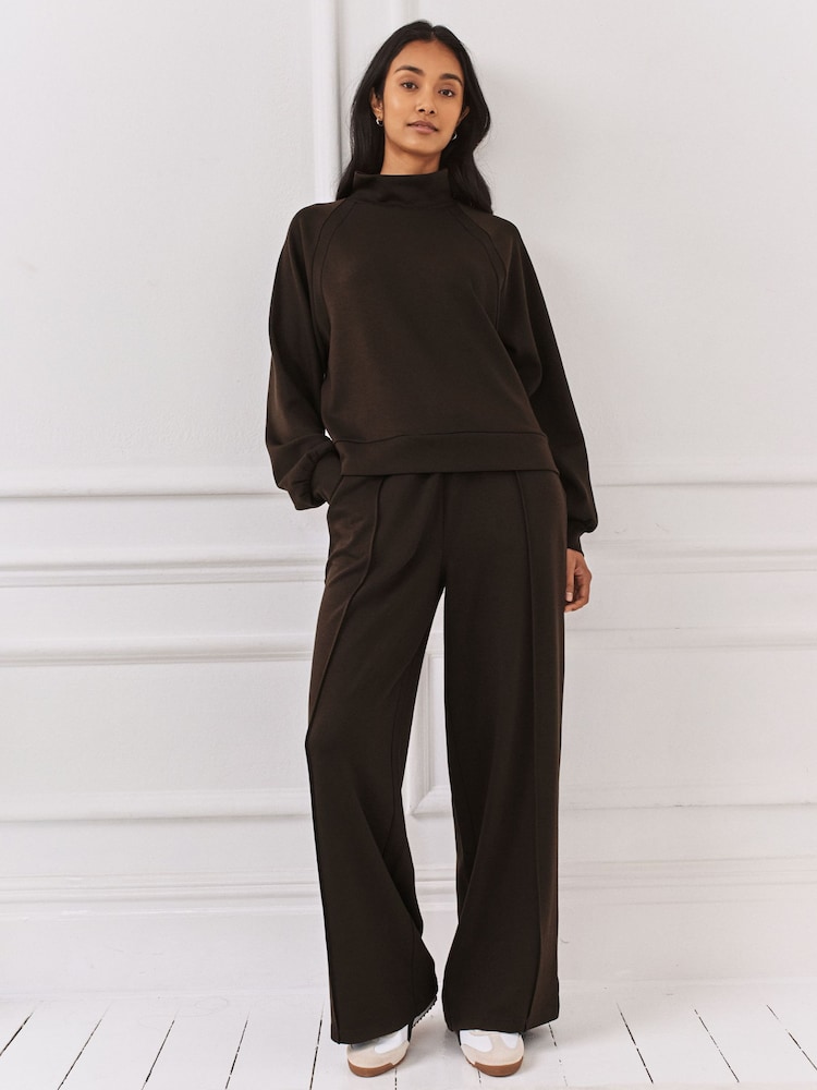 Chelsea Peers Brown LuxeComfort Scuba Joggers - Image 2 of 10 Chelsea Peers Brown LuxeComfort Scuba Joggers - Image 2 of 10