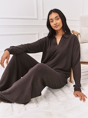 Chelsea Peers Brown Slub Knit Marl V-Neck Sweatshirt - Image 3 of 7