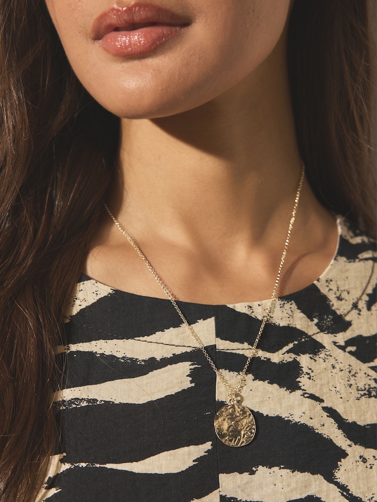 Gold Tone The Kings Trust X Next Change a Girls Life Campaign Hammered Disc Necklace - Image 1 of 5