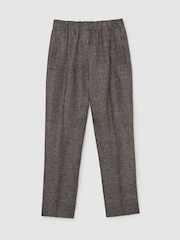 Reiss Brown Lourdes Petite Woven Linen Cropped Tapered Trousers - Image 2 of 8