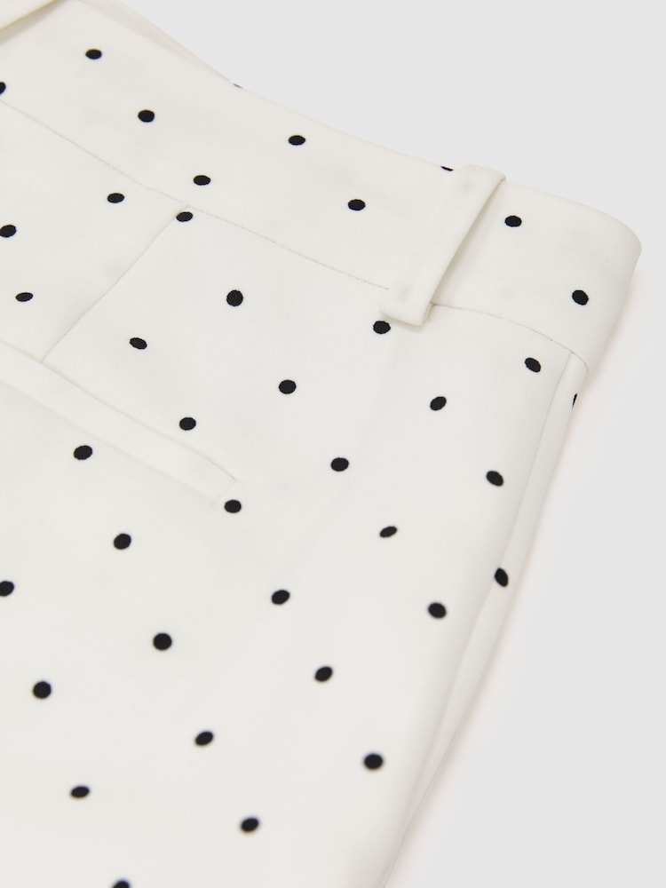 Reiss White/Navy Beatrix Shorts - Image 7 of 7