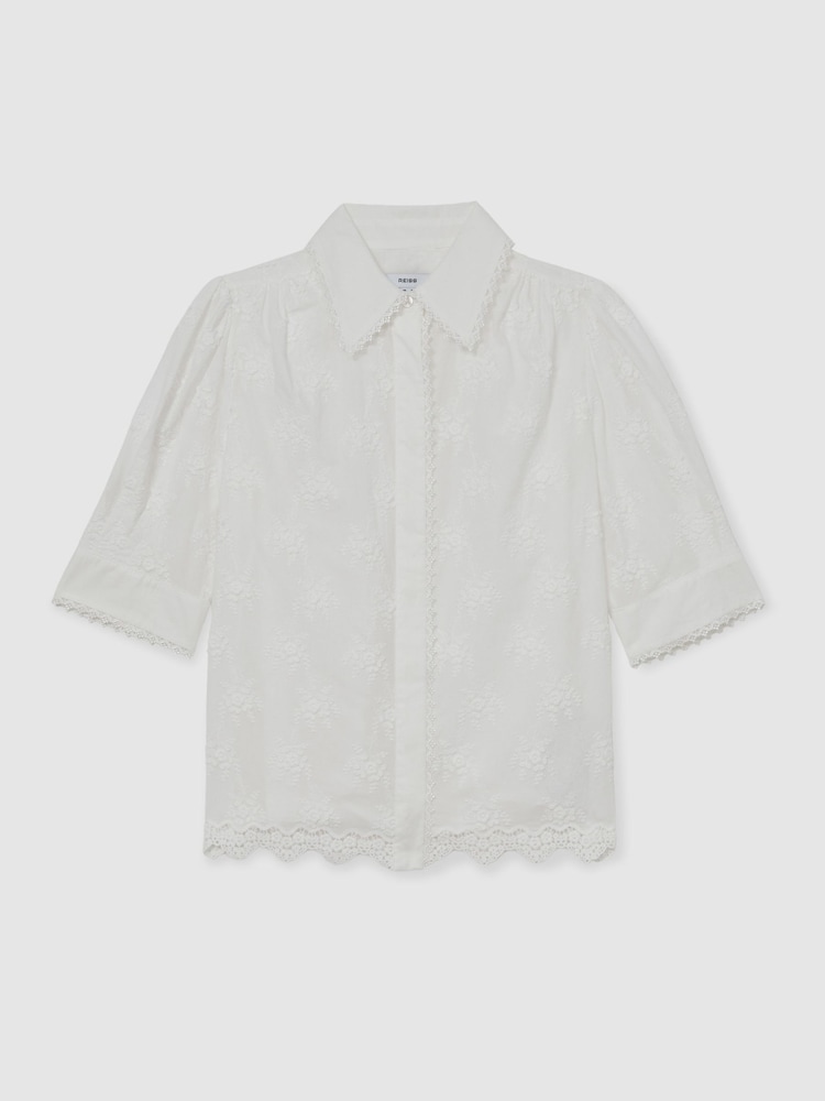 قميص قطن مطرّز مورّد Edwina من Reiss - Image 2 of 6 قميص قطن مطرّز مورّد Edwina من Reiss - Image 2 of 6