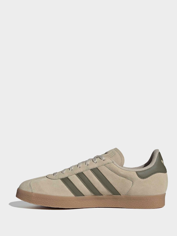 adidas Originals Beige Gazelle Trainers - Image 2 of 9 adidas Originals Beige Gazelle Trainers - Image 2 of 9