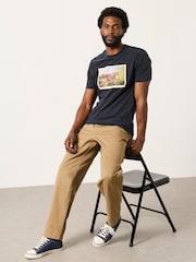 Akmens - FatFace Perth Pleat Front Chinos - Attēls 5 no 7