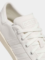 adidas White Jump Hook Low Trainers - Image 8 of 8