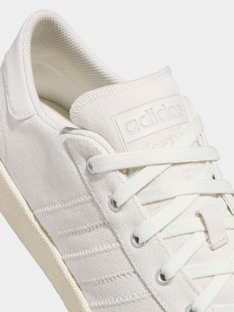 adidas White Jump Hook Low Trainers - Image 8 of 8