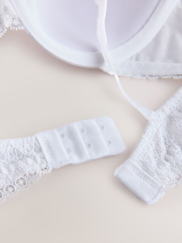 Blanco - A-E Lightly Padded Plunge Smoothing Cup & Lace Wing Bra - Imagen 6 de 6 Blanco - A-E Lightly Padded Plunge Smoothing Cup & Lace Wing Bra - Imagen 6 de 6