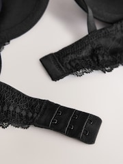 Negro - A-E Lightly Padded Plunge Smoothing Cup & Lace Wing Bra - Imagen 6 de 6