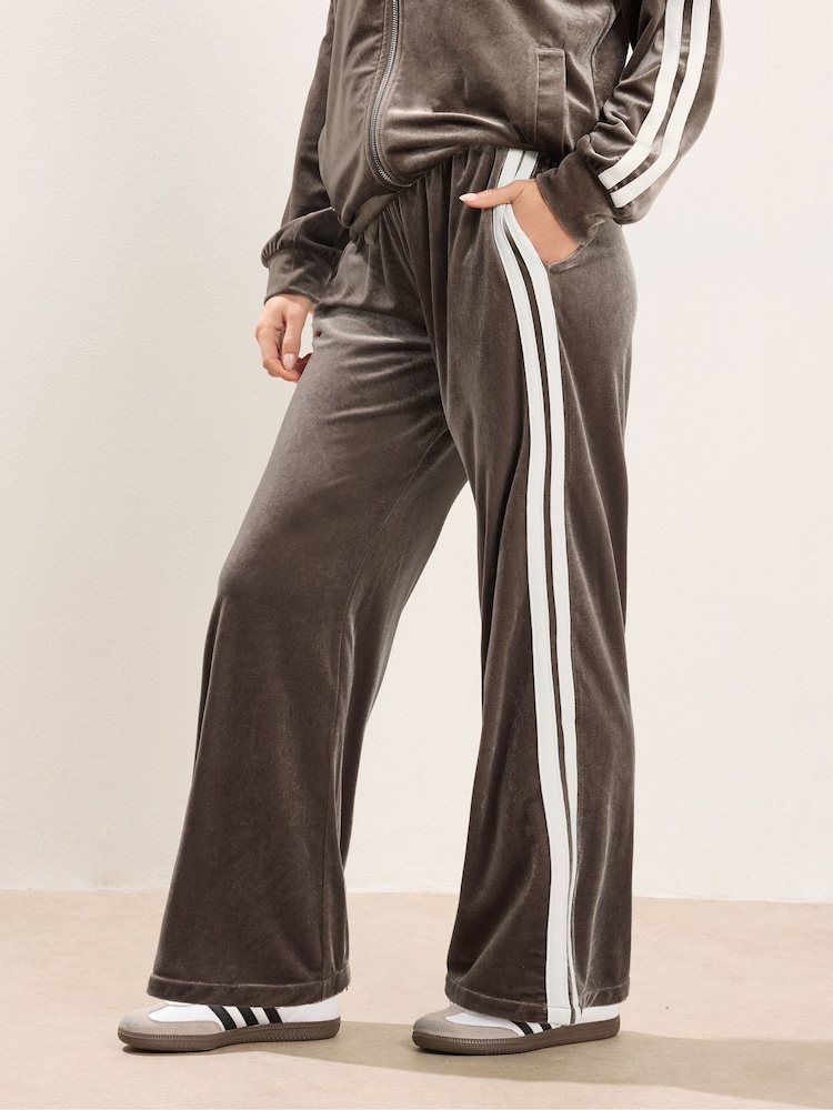 PixieGirl Petite Natural Velour Stripe Joggers - Image 2 of 6