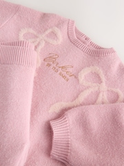 Baker by Ted Baker 2 Pieces-delni komplet pletenega puloverja s pentljo in lahkih hlač za prosti čas - Slika 11 iz 12