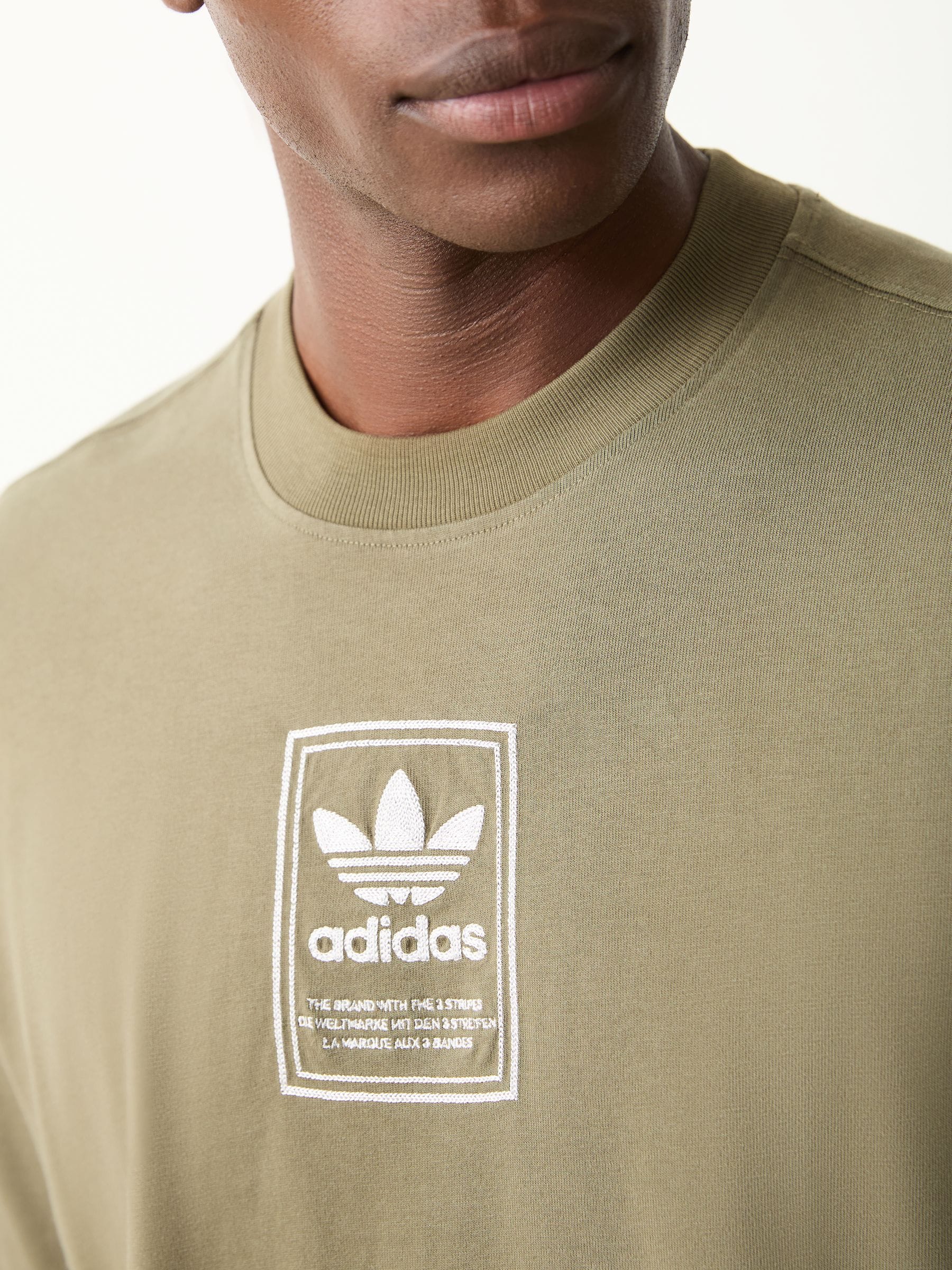 トップス e_e Buy adidas Originals Green Elevtaed Gfx T-Shirt from Next USA