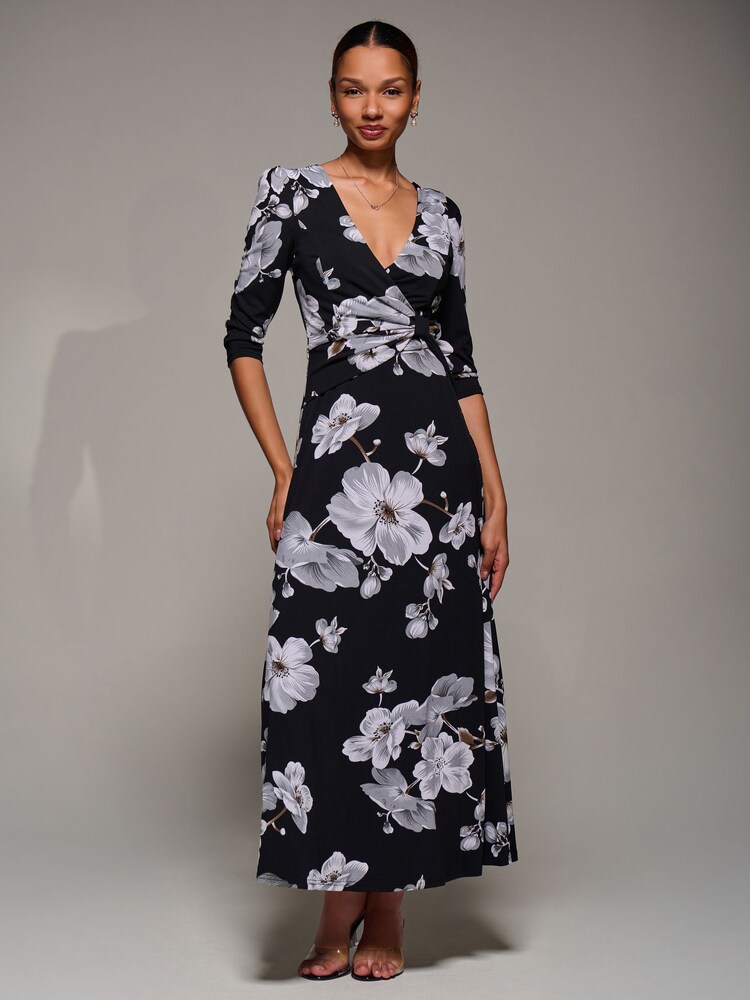 Jolie Moi Black Jersey Ruched Waist Fit & Flare Maxi Dress - Image 6 of 6