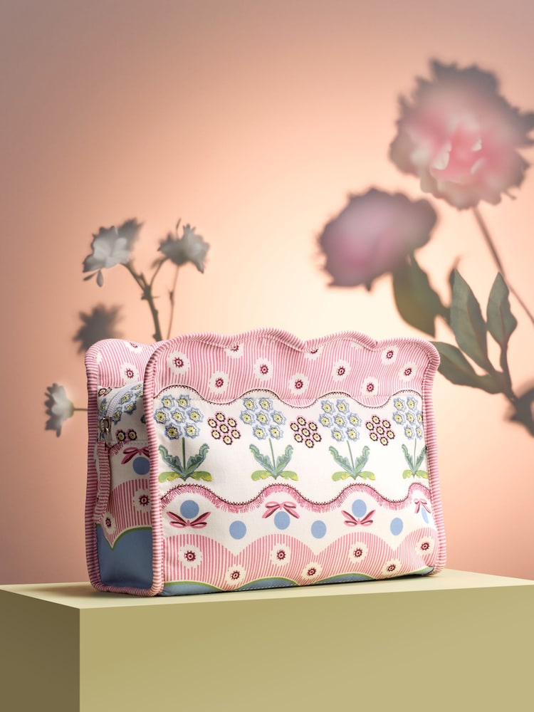 Cath Kidston Multi Pearly Queen Ditsy Cosmetic Bag - Image 1 of 1 Cath Kidston Multi Pearly Queen Ditsy Cosmetic Bag - Image 1 of 1