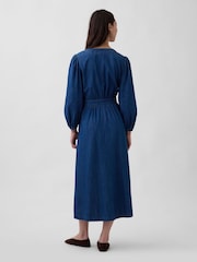 Gap Denim Midi-kjole med delt midje - Bilde 2 av 4