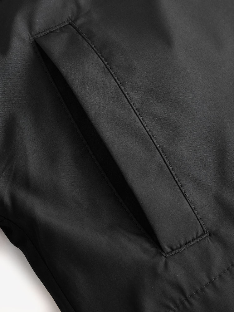 Gap Black Relaxed Windbreaker Jacket (4-13yrs) - Image 6 of 6 Gap Black Relaxed Windbreaker Jacket (4-13yrs) - Image 6 of 6