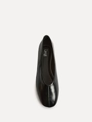 Linzi Black Structure Square Toe Ballet Flats With Top Stitching - Image 4 of 6