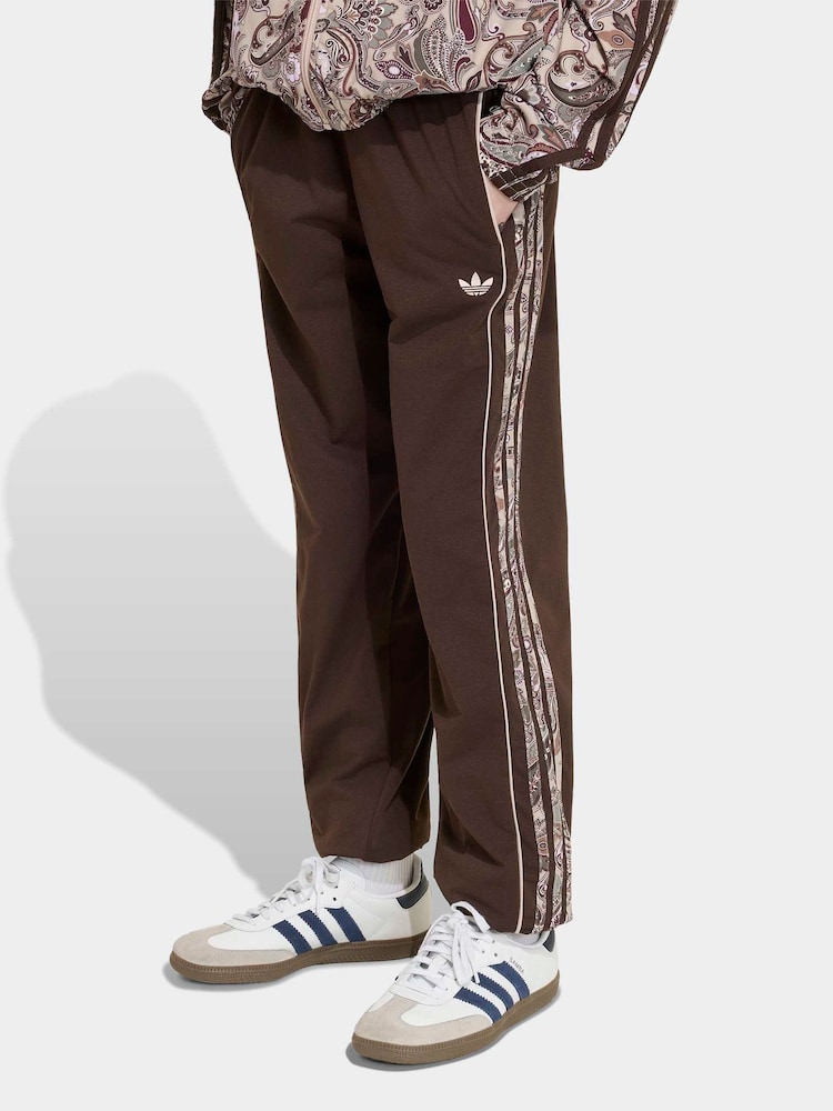 adidas Originals Brown Loose Paisley Joggers - Image 1 of 6 adidas Originals Brown Loose Paisley Joggers - Image 1 of 6