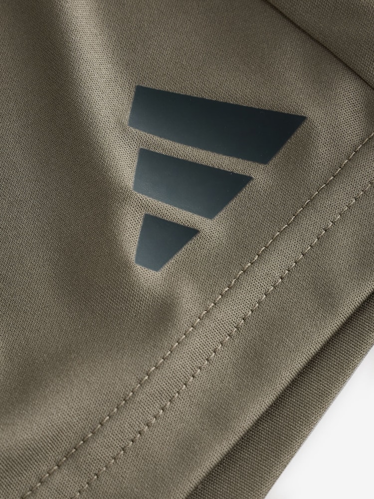 adidas Green Camo Logo T-Shirt and Shorts Set - Image 7 of 7