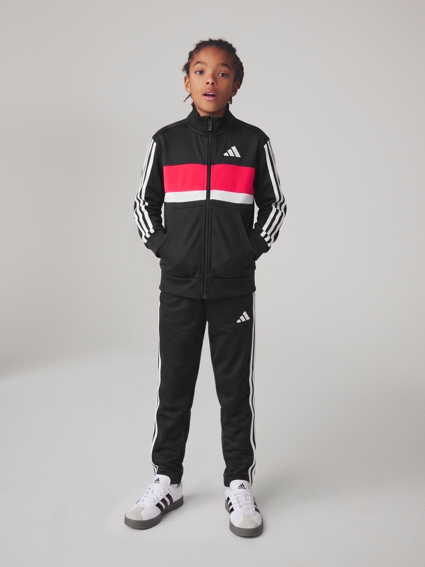 Comprar Preto/Vermelho - adidas Essentials Tiberio 3-Stripes