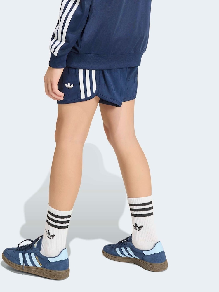 adidas Originals Blue Pinstripe Sprinter Shorts - Image 2 of 7 adidas Originals Blue Pinstripe Sprinter Shorts - Image 2 of 7