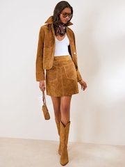 חום ערמוני - Friends Like These Real Suede Collared Short Jacket - תמונה 4 מתוך 5