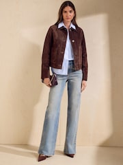 חום שוקולד - Friends Like These Real Suede Collared Short Jacket - תמונה 4 מתוך 5