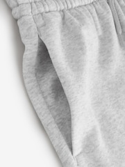 siva - adidas Essentials Kids lahke hlače za prosti čas - Slika 6 iz 6