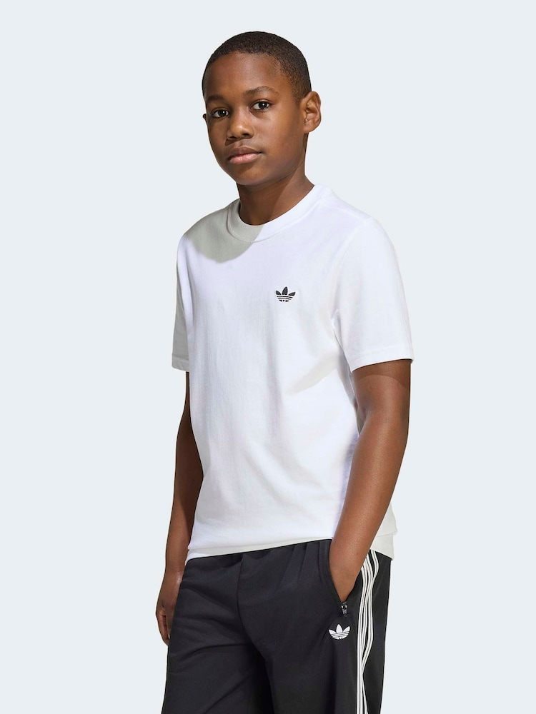 adidas Originals White Regular T-Shirt - Image 1 of 7