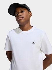 adidas Originals White Regular T-Shirt - Image 4 of 7