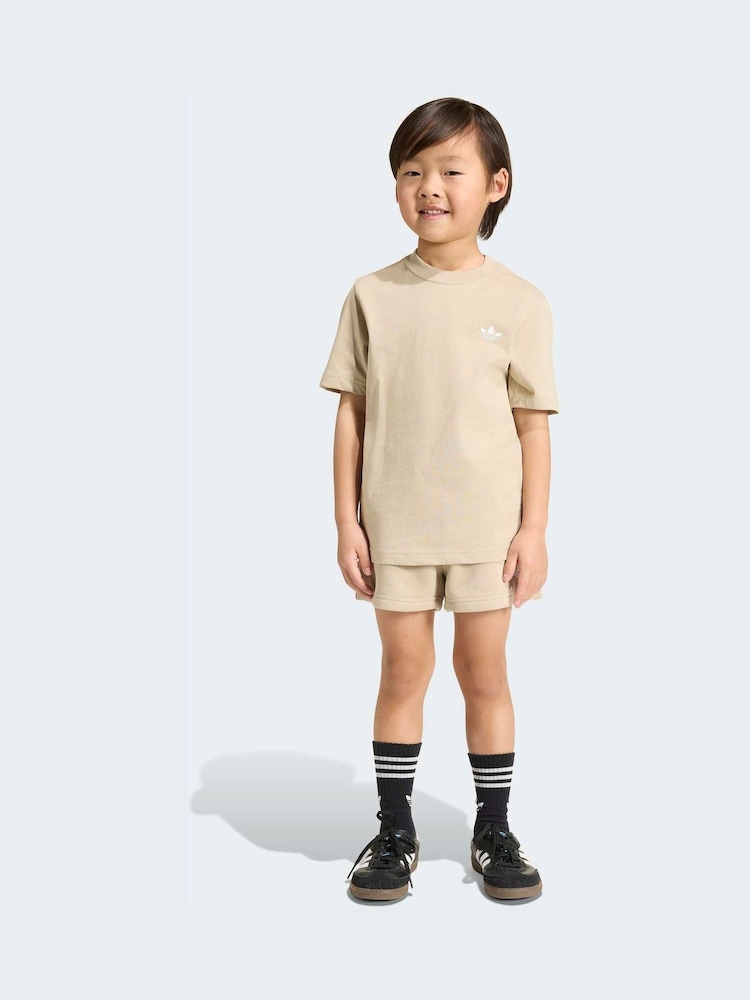 adidas Originals Brown Shorts and T-Shirt Set - Image 1 of 5