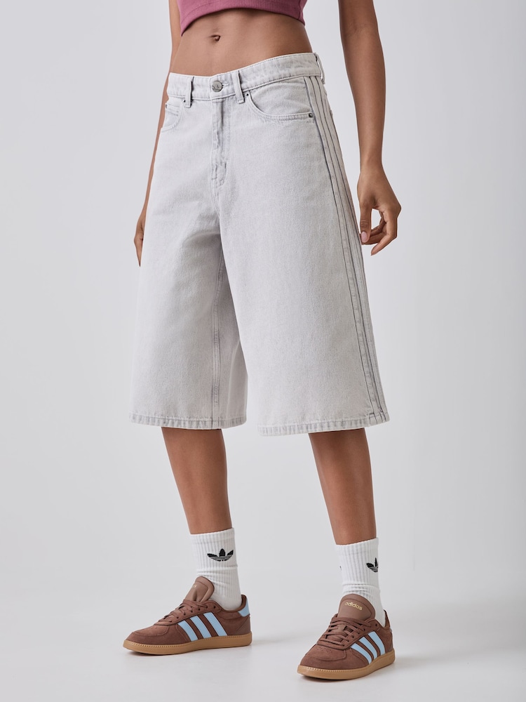 adidas Originals Grey Denim Mid Rise Denim Shorts - Image 1 of 7