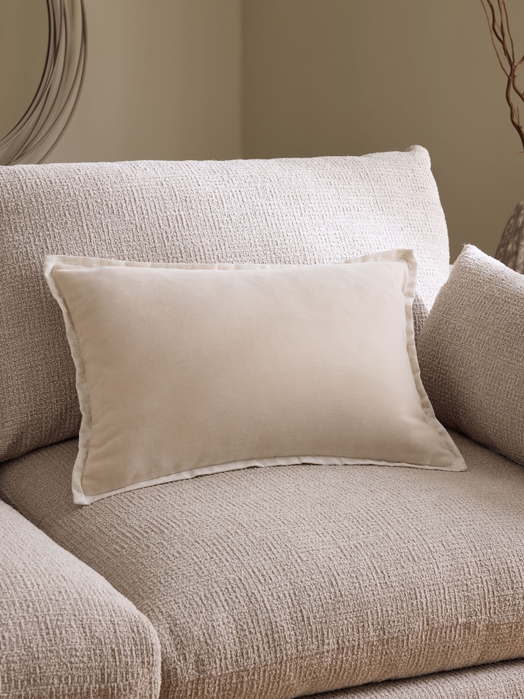 Ivory 40 x 59cm Loxley Cushion - Image 1 of 4