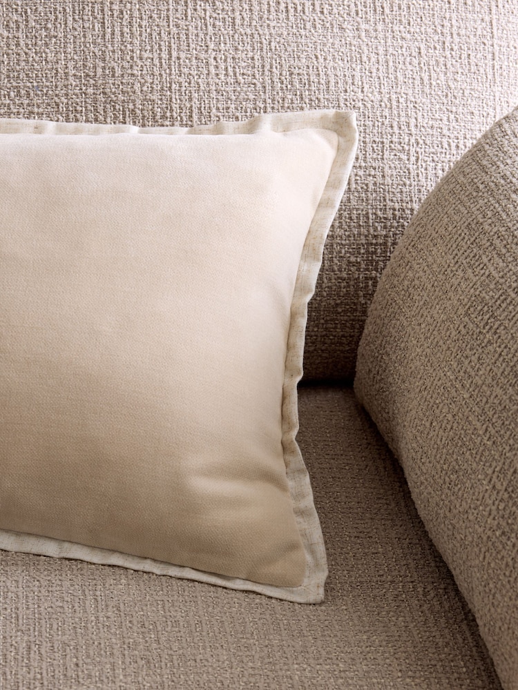 Ivory 40 x 59cm Loxley Cushion - Image 2 of 4