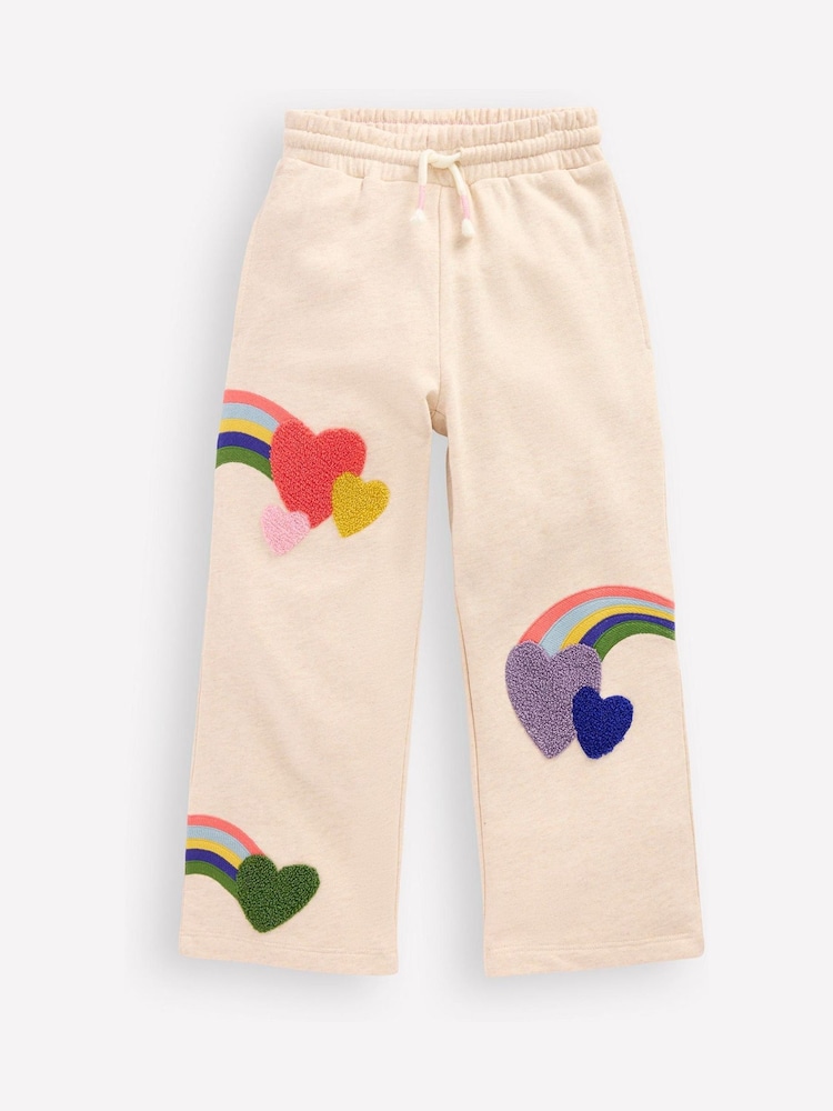 بنطلون رياضي Bobbie مزيّن برسمة أبليكيه من Boden - صورة 1 من 3