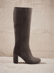 Grau - Lipsy Faux Suede Mid Block Heel Smart Knee High Long Boots - Bild 3 von 7