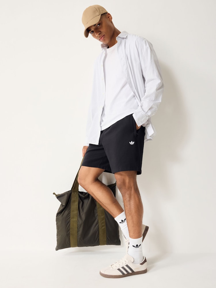 Черный - Шорты Adidas Original Essentials - Изображение 2 4