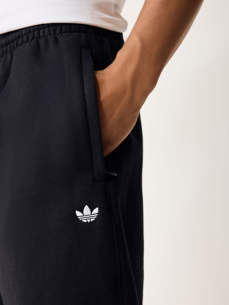 Черный - Шорты Adidas Original Essentials - Изображение 4 4