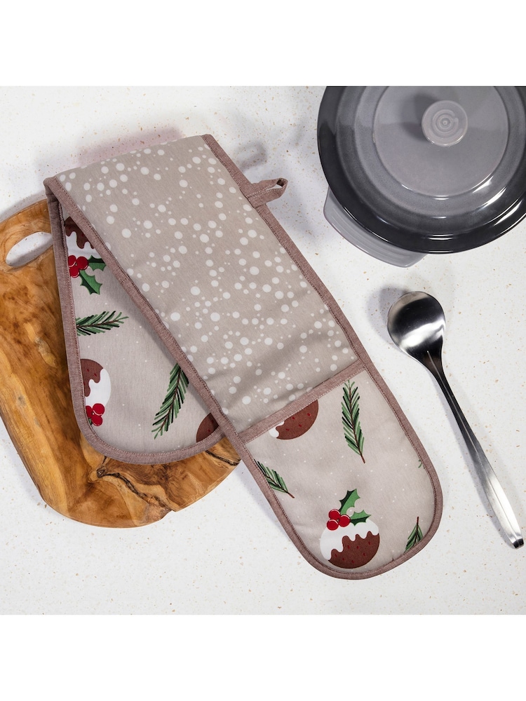 Premier Decorations Ltd 90cm Christmas Pudding Double Oven Gloves - Image 1 of 2 Premier Decorations Ltd 90cm Christmas Pudding Double Oven Gloves - Image 1 of 2