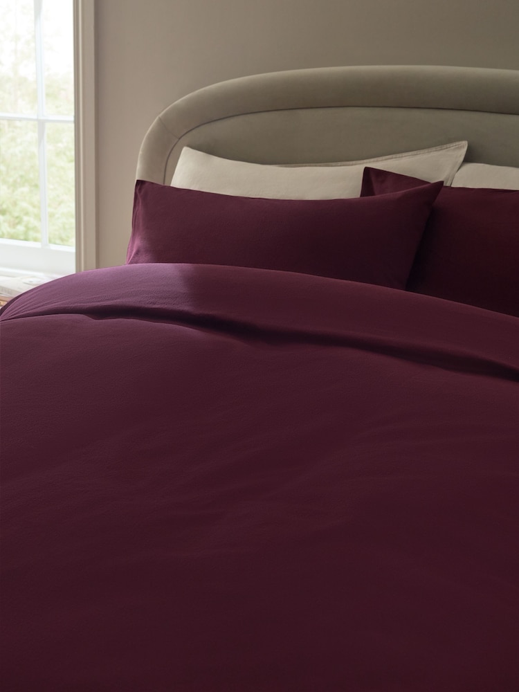 Burgundy Supersoft Brushed Cotton Plain Duvet Cover and Pillowcase Set - Image 2 of 4 Burgundy Supersoft Brushed Cotton Plain Duvet Cover and Pillowcase Set - Image 2 of 4