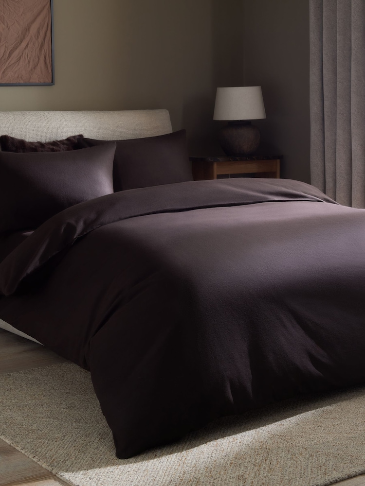 Chocolate Brown Supersoft Brushed Cotton Plain Bed Set - Image 2 of 5 Chocolate Brown Supersoft Brushed Cotton Plain Bed Set - Image 2 of 5
