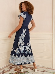 Love & Roses Navy and Ivory Floral Print Petite 2 in 1 Flutter Sleeve Jersey Midi Dress - Image 4 of 4